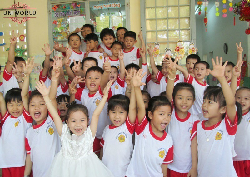 Truong_mam_non_bong_sen59